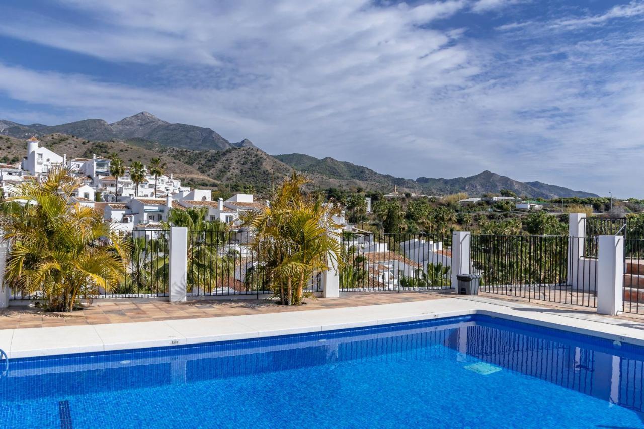 Rabat 2 Oasis Apartment Nerja